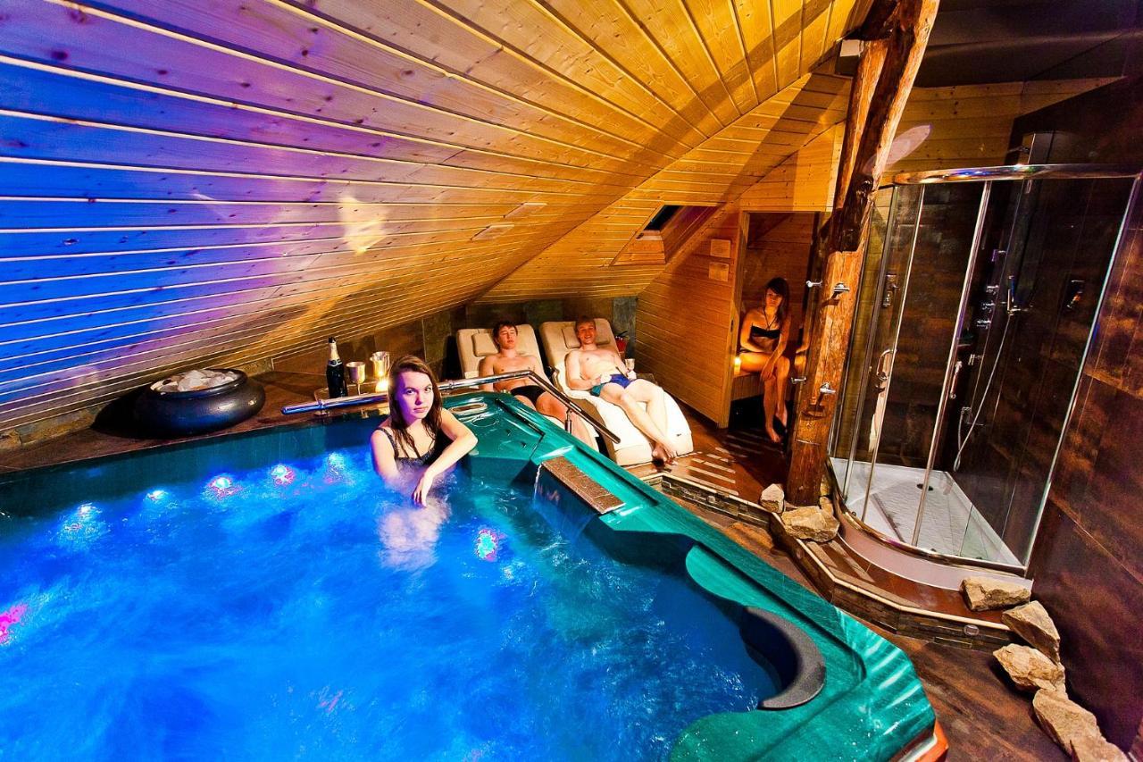 Apartament Pool Spa Z Jacuzzi Strzyzow Exterior photo