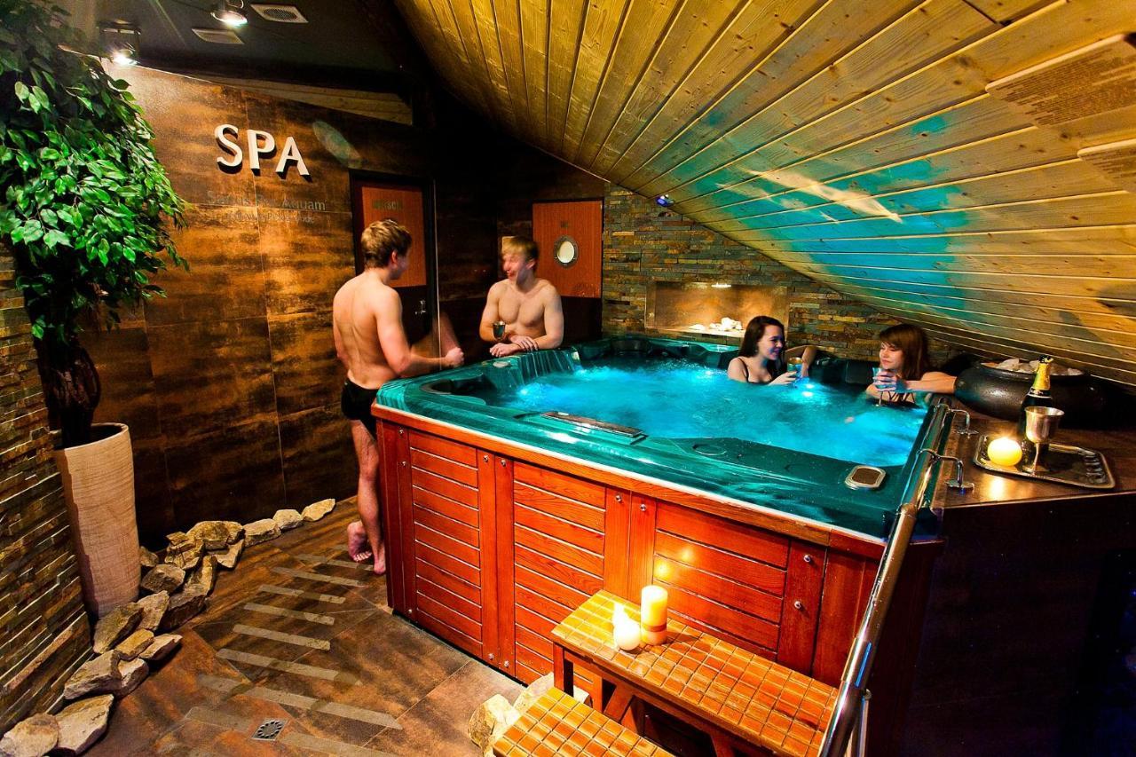Apartament Pool Spa Z Jacuzzi Strzyzow Exterior photo